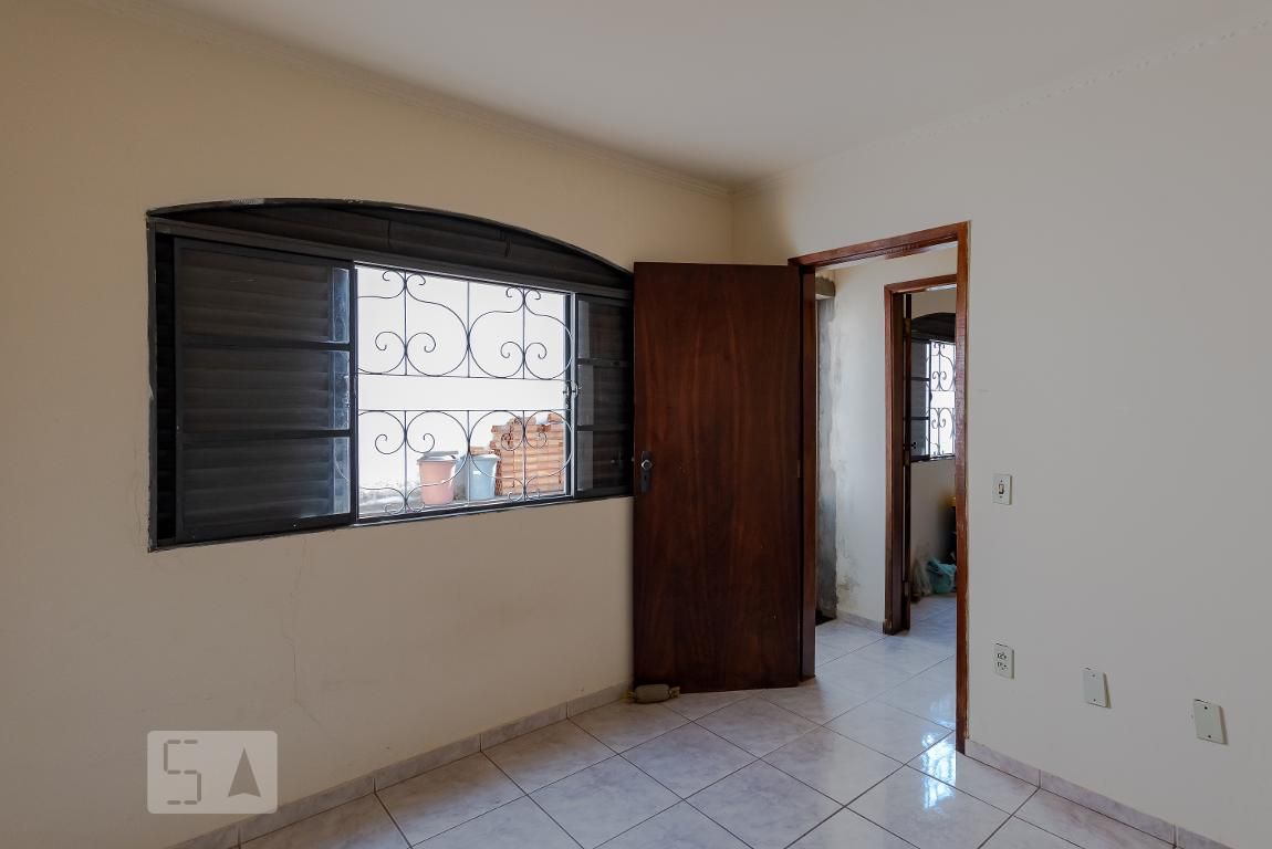 Casa à Venda - Jardim do Lago, 8 Quartos,  400 m2 em , Campinas - sp | SoloBR