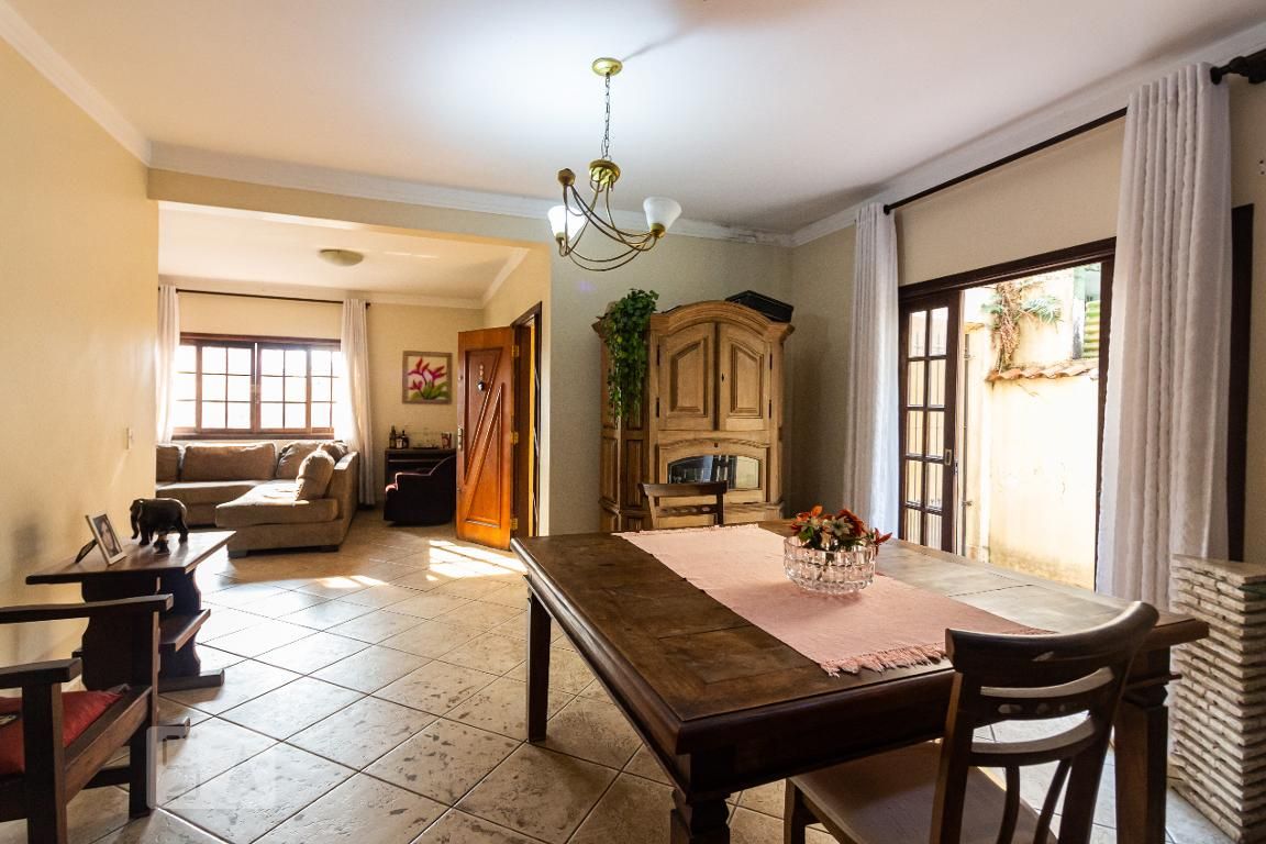 Casa, 3 quartos, 286 m² - Foto 9