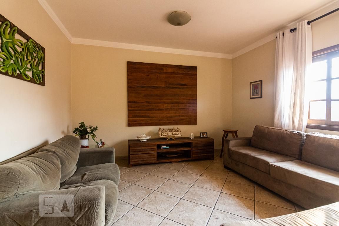 Casa, 3 quartos, 286 m² - Foto 2