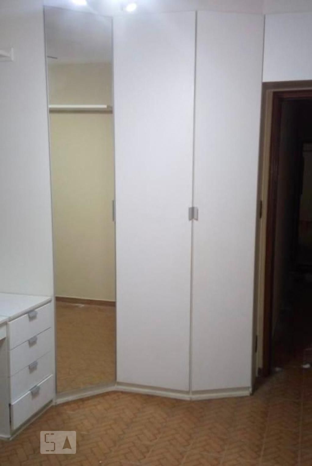 Casa, 3 quartos, 250 m² - Foto 3
