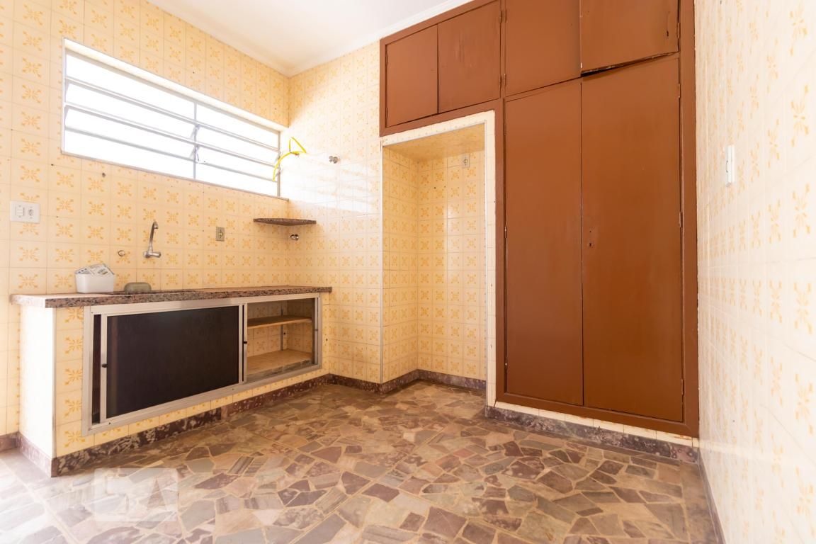 Casa à Venda - Jardim Santana, 3 Quartos,  200 m2 em , Campinas - sp | SoloBR