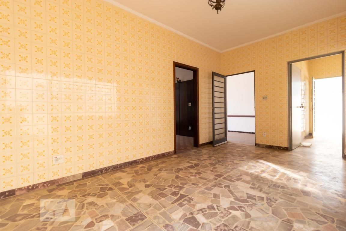 Casa à Venda - Jardim Santana, 3 Quartos,  200 m2 em , Campinas - sp | SoloBR