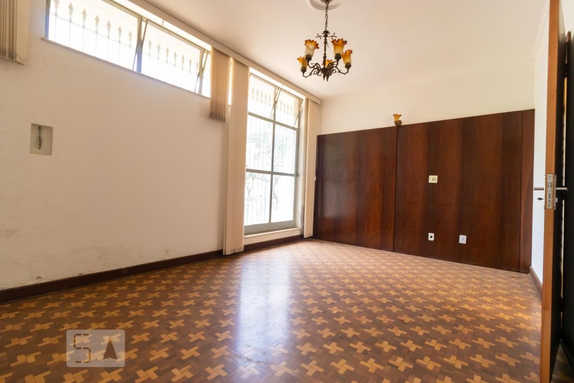 Casa à Venda - Jardim Santana, 3 Quartos,  200 m2 em , Campinas - sp | SoloBR