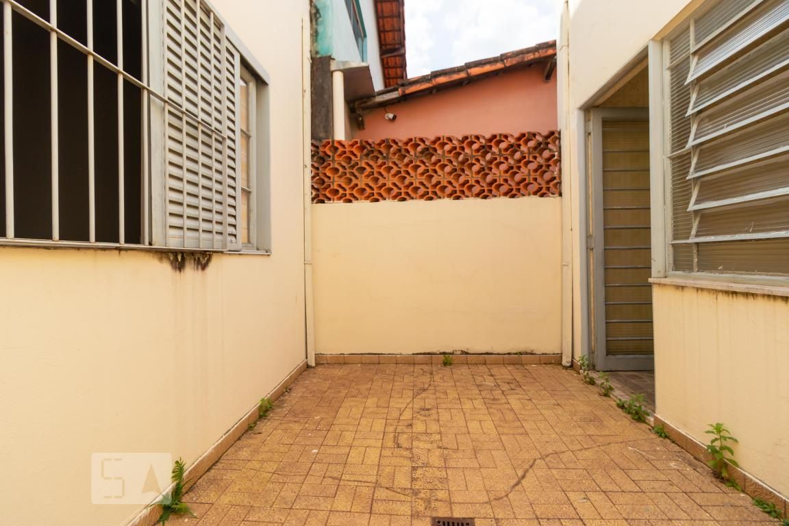 Casa à Venda - Jardim Santana, 3 Quartos,  200 m2 em , Campinas - sp | SoloBR
