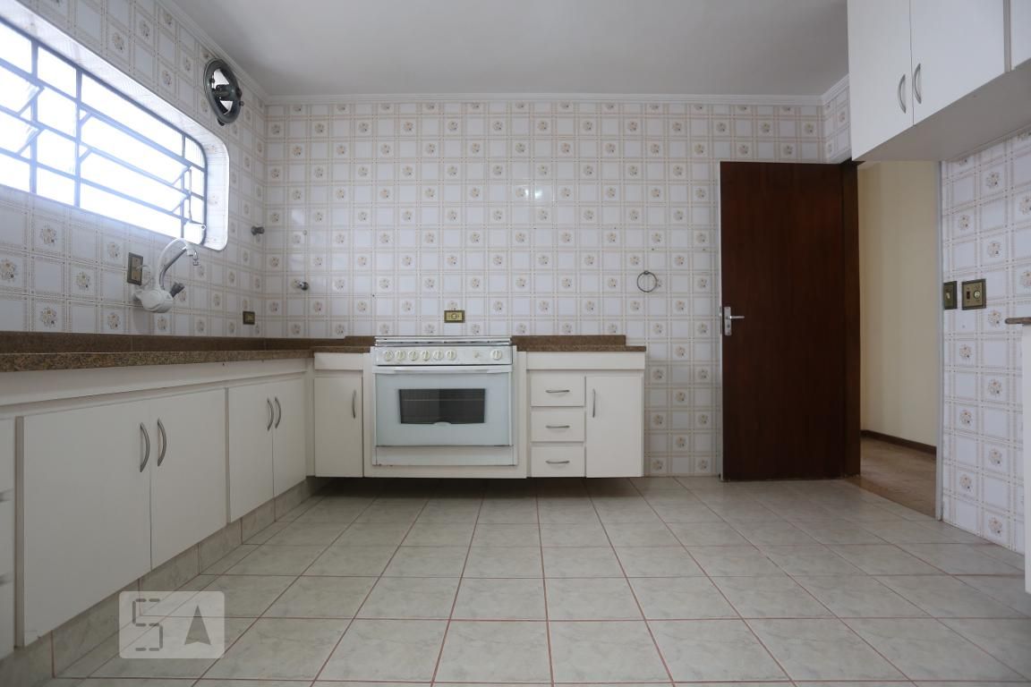 Casa, 3 quartos, 200 m² - Foto 39