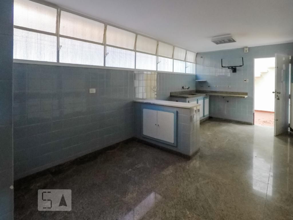 Casa, 3 quartos, 280 m² - Foto 23