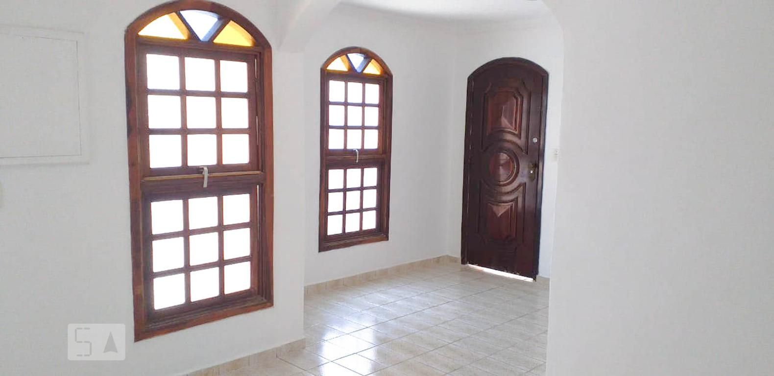 Casa, 3 quartos, 160 m² - Foto 1