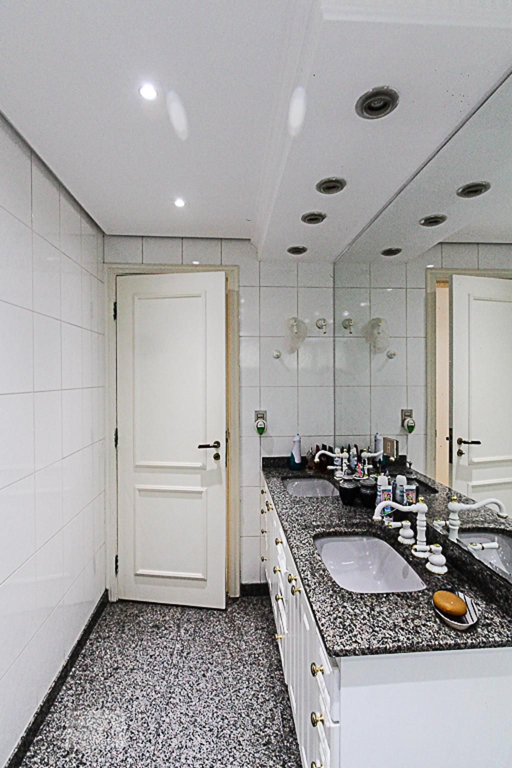 Apartamento, 4 quartos, 242 m² - Foto 41