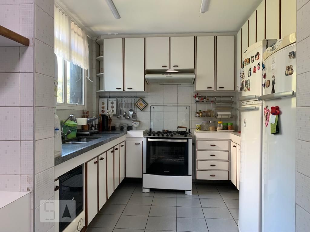 Apartamento, 3 quartos, 220 m² - Foto 4