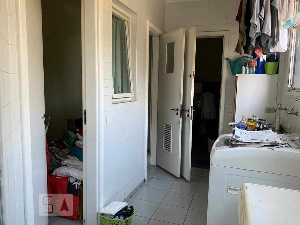 Apartamento, 3 quartos, 220 m² - Foto 2