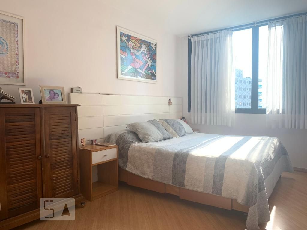 Apartamento, 3 quartos, 220 m² - Foto 11