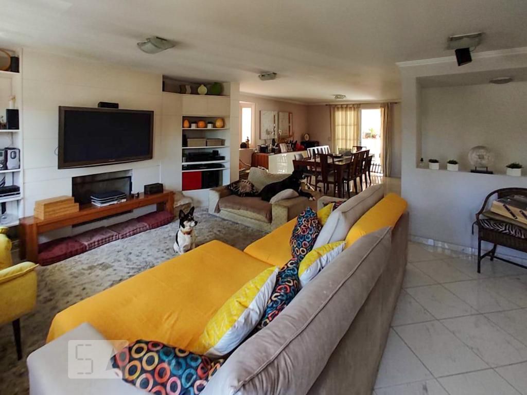 Casa, 3 quartos, 310 m² - Foto 1