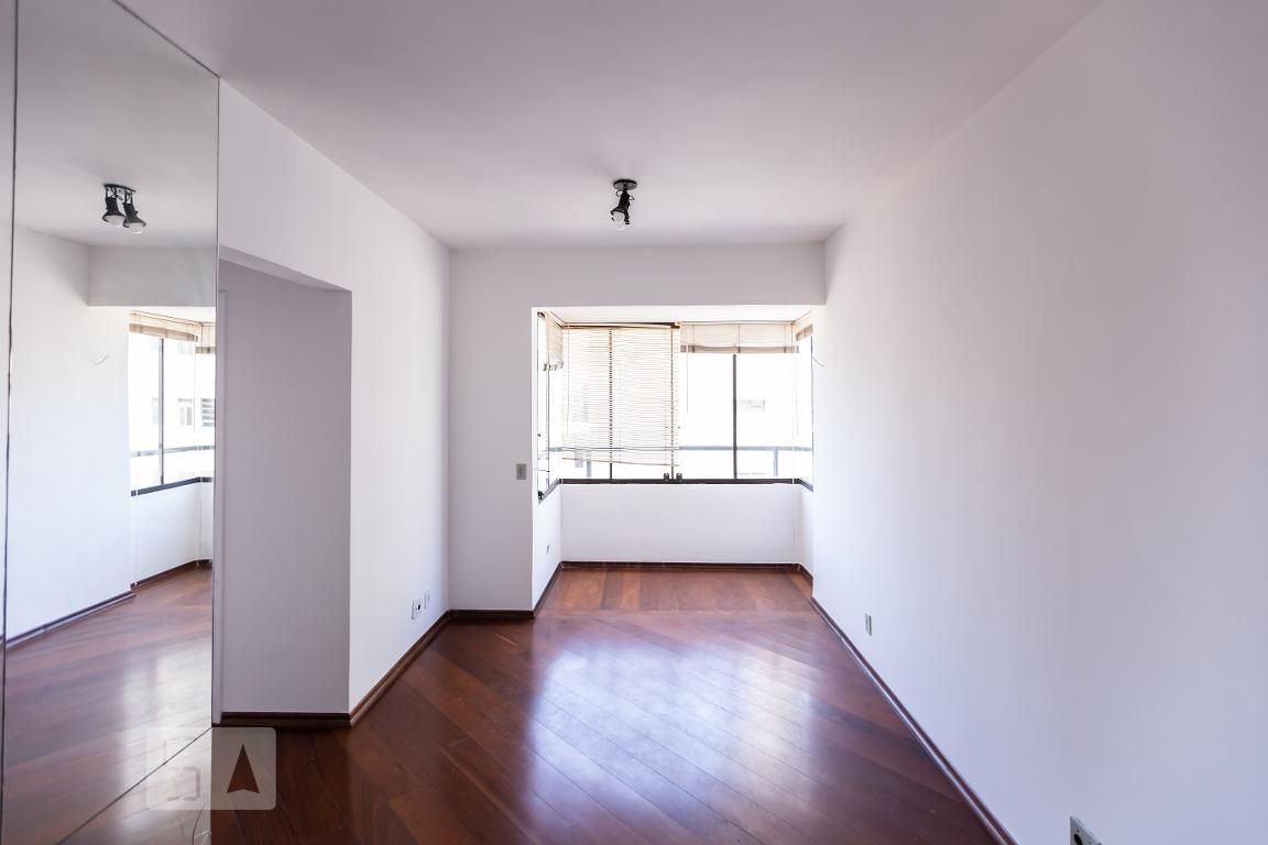 Apartamento, 2 quartos, 70 m² - Foto 2
