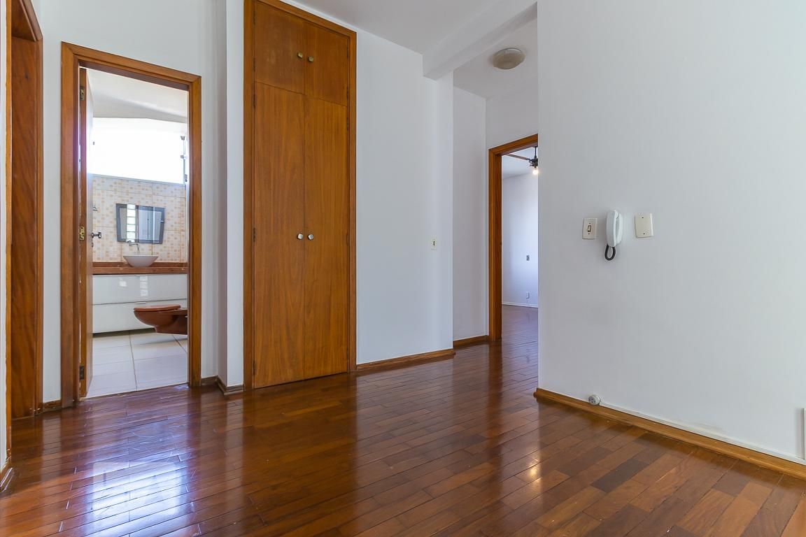 Casa à Venda - Jardim Chapadão, 4 Quartos,  237 m2 em , Campinas - sp | SoloBR