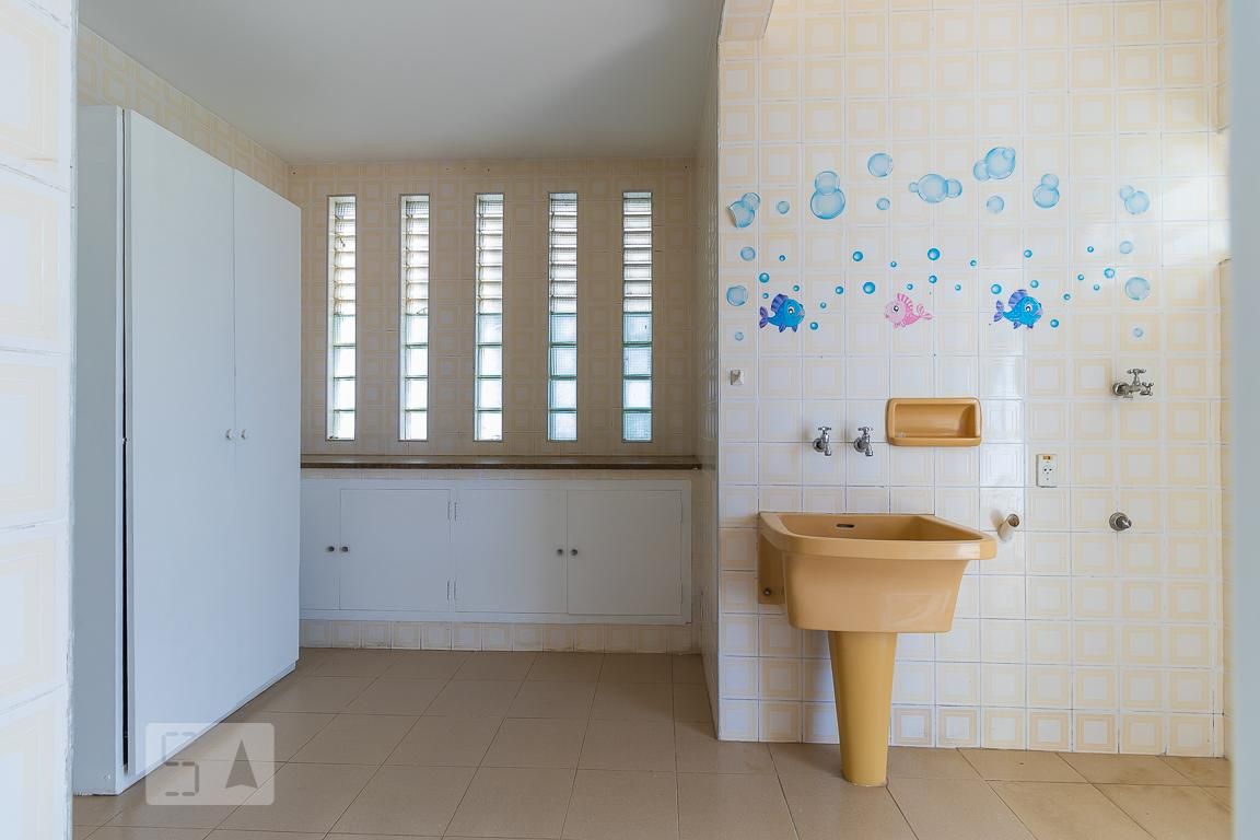 Casa à Venda - Jardim Chapadão, 4 Quartos,  237 m2 em , Campinas - sp | SoloBR