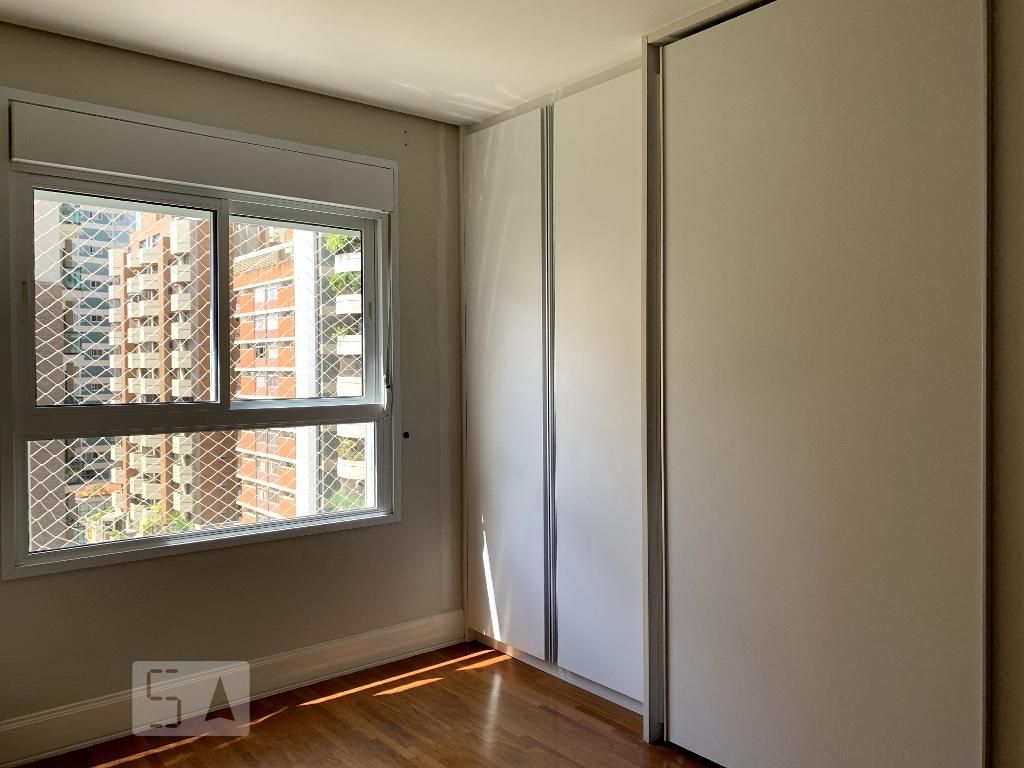 Apartamento à Venda - Cambuí, 2 Quartos,  126 m2 em , Campinas - sp | SoloBR