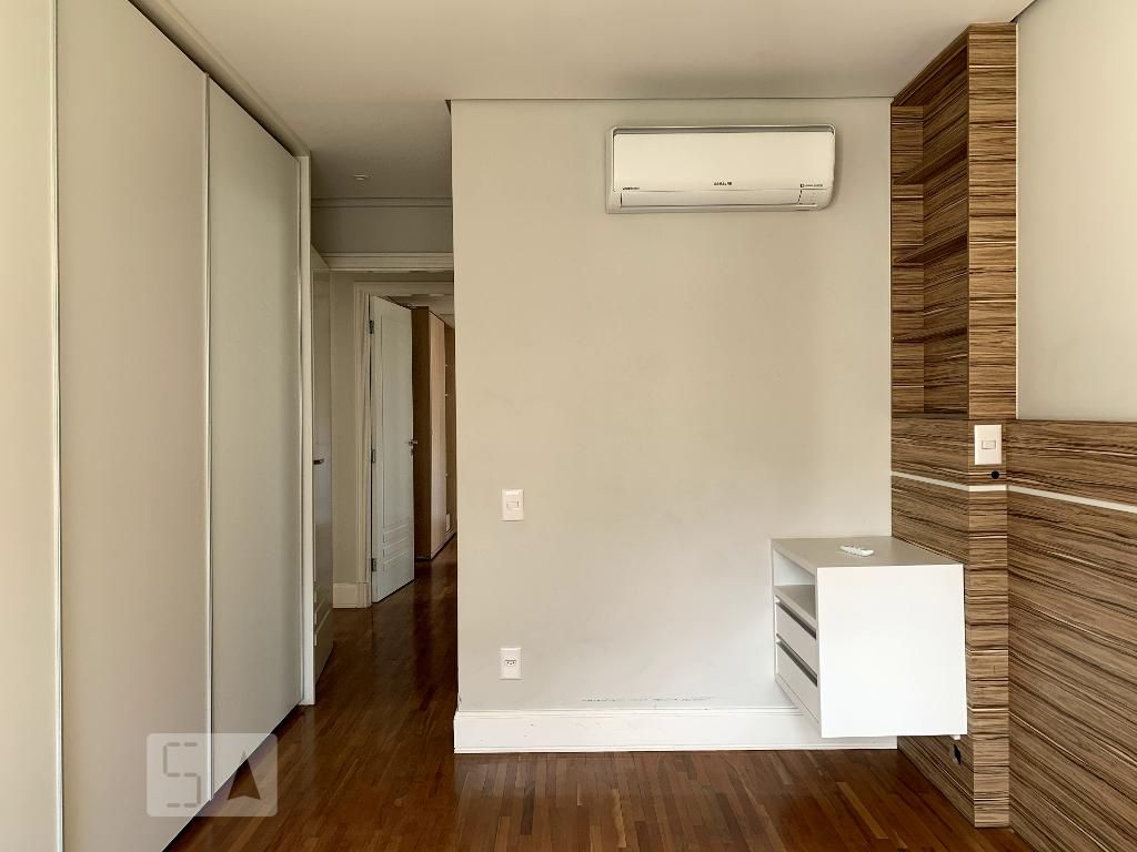 Apartamento à Venda - Cambuí, 2 Quartos,  126 m2 em , Campinas - sp | SoloBR