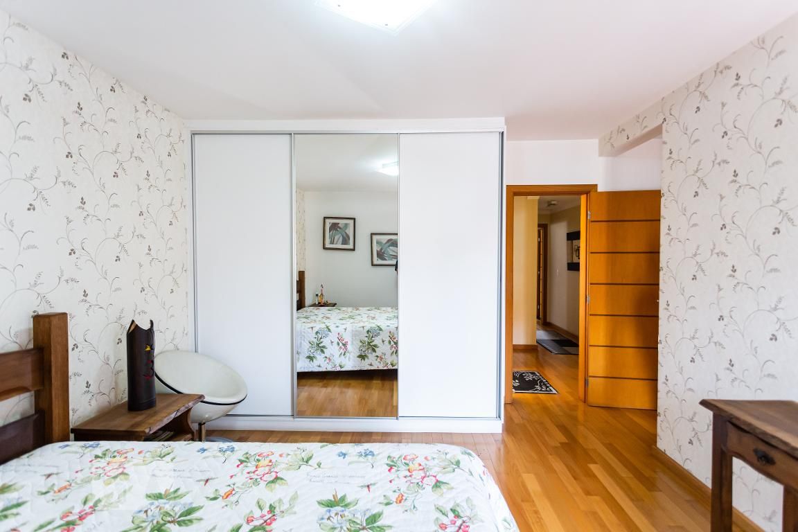 Casa, 4 quartos, 320 m² - Foto 31