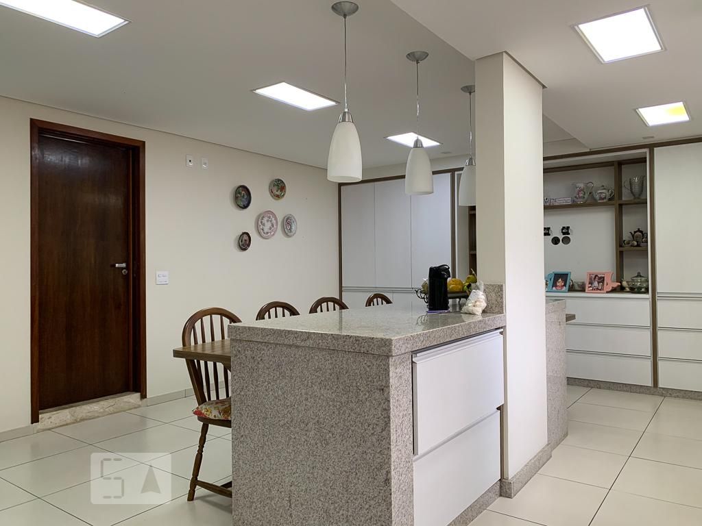 Apartamento à Venda - Centro, 4 Quartos,  300 m2 em , Campinas - sp | SoloBR