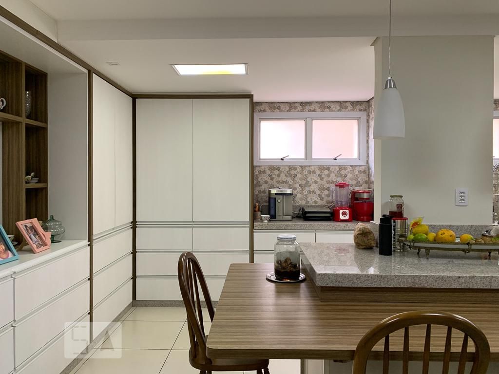 Apartamento à Venda - Centro, 4 Quartos,  300 m2 em , Campinas - sp | SoloBR