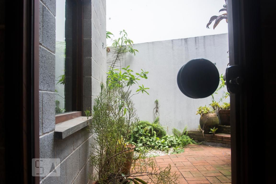 Casa, 3 quartos, 244 m² - Foto 53