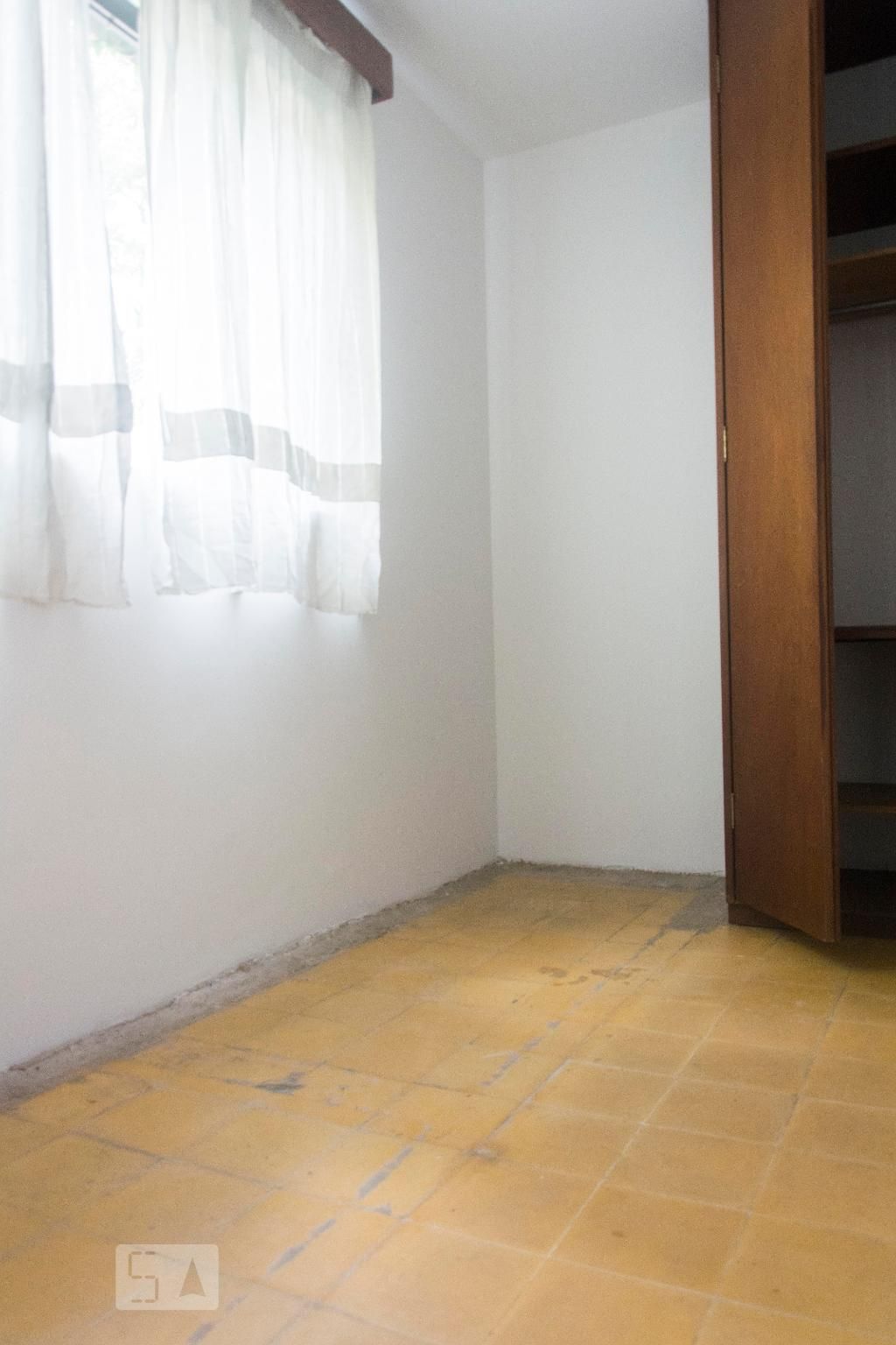 Casa, 3 quartos, 244 m² - Foto 60