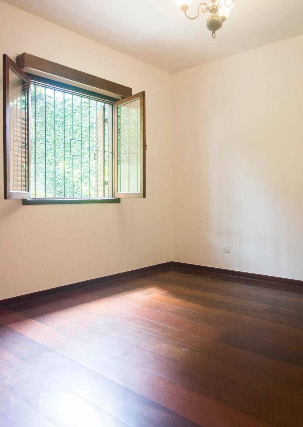 Casa, 3 quartos, 244 m² - Foto 32