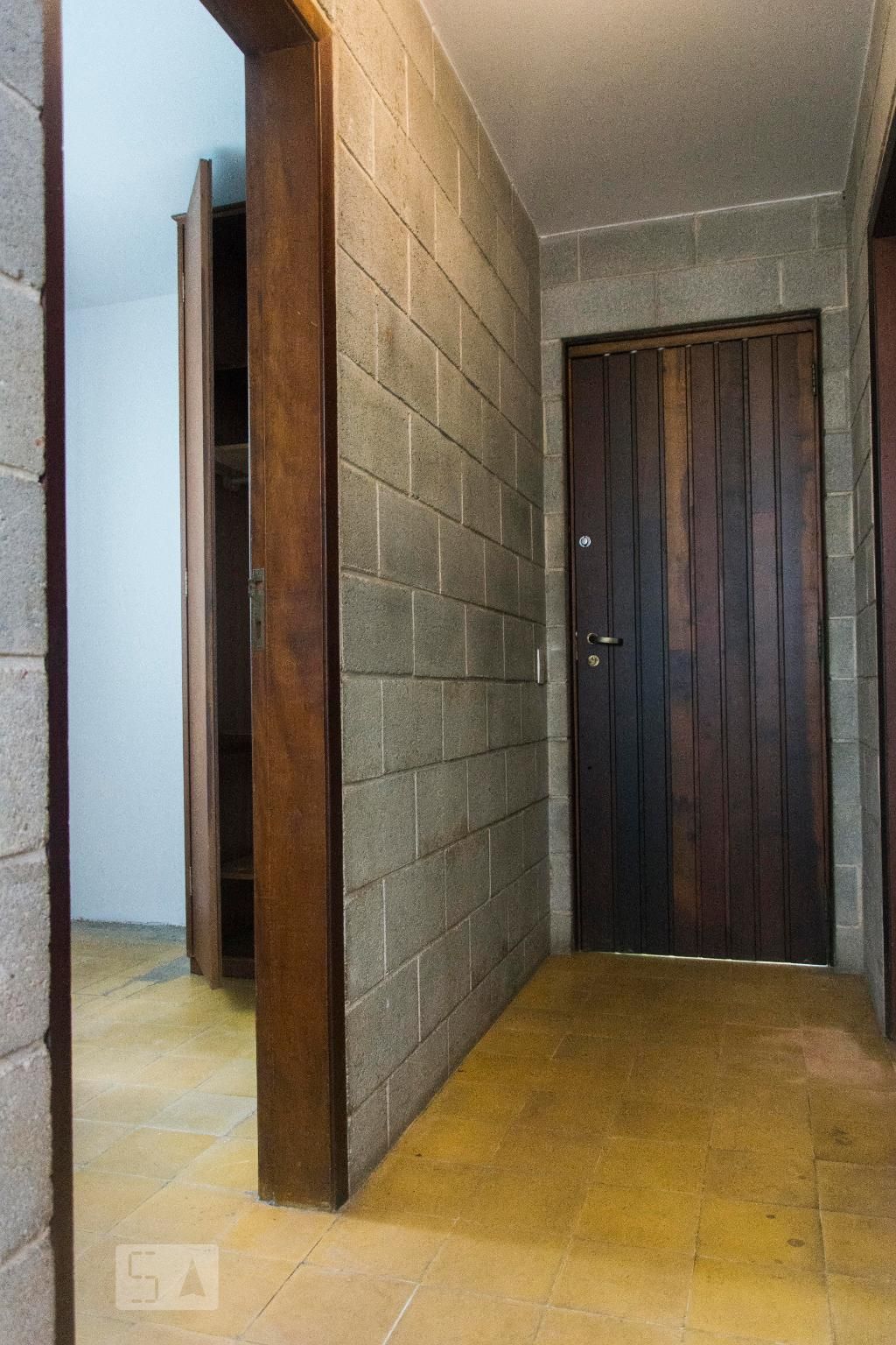 Casa, 3 quartos, 244 m² - Foto 58