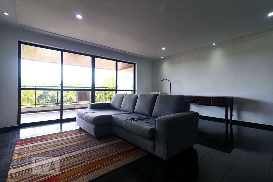 Apartamento, 4 quartos, 212 m² - Foto 1
