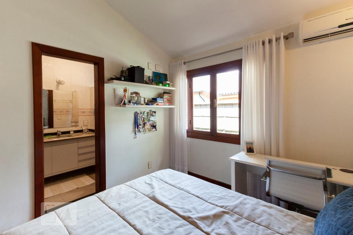 Casa à Venda - Mansões Santo Antônio, 4 Quartos,  400 m2 em , Campinas - sp | SoloBR