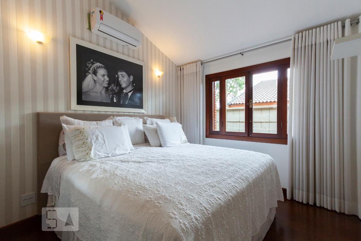 Casa à Venda - Mansões Santo Antônio, 4 Quartos,  400 m2 em , Campinas - sp | SoloBR