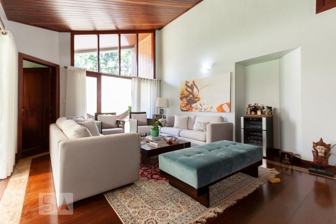 Casa à Venda - Mansões Santo Antônio, 4 Quartos,  400 m2 em , Campinas - sp | SoloBR