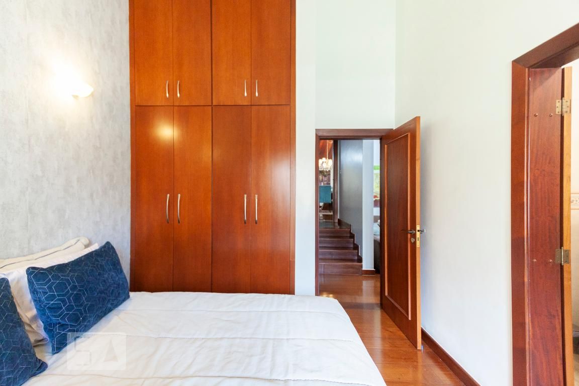 Casa à Venda - Mansões Santo Antônio, 4 Quartos,  400 m2 em , Campinas - sp | SoloBR