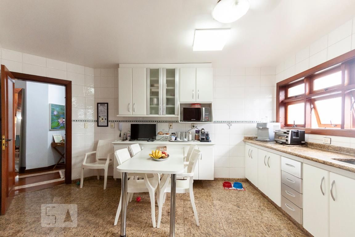 Casa à Venda - Mansões Santo Antônio, 4 Quartos,  400 m2 em , Campinas - sp | SoloBR