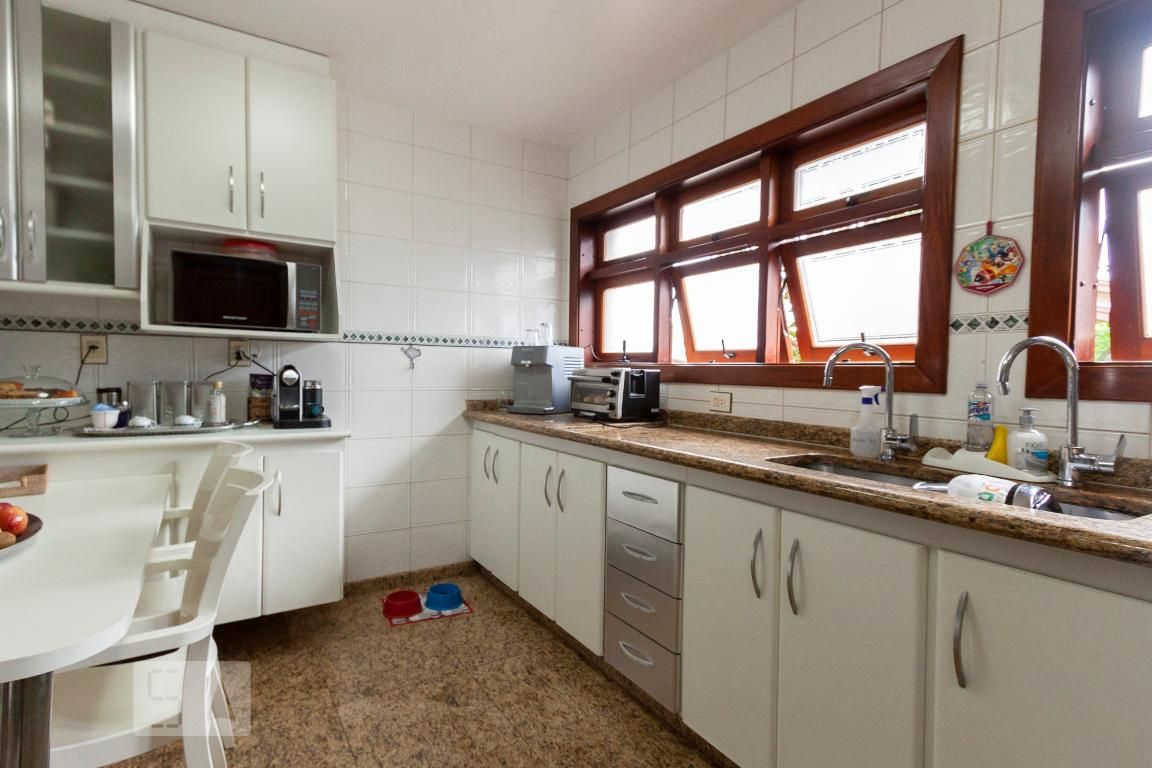 Casa à Venda - Mansões Santo Antônio, 4 Quartos,  400 m2 em , Campinas - sp | SoloBR