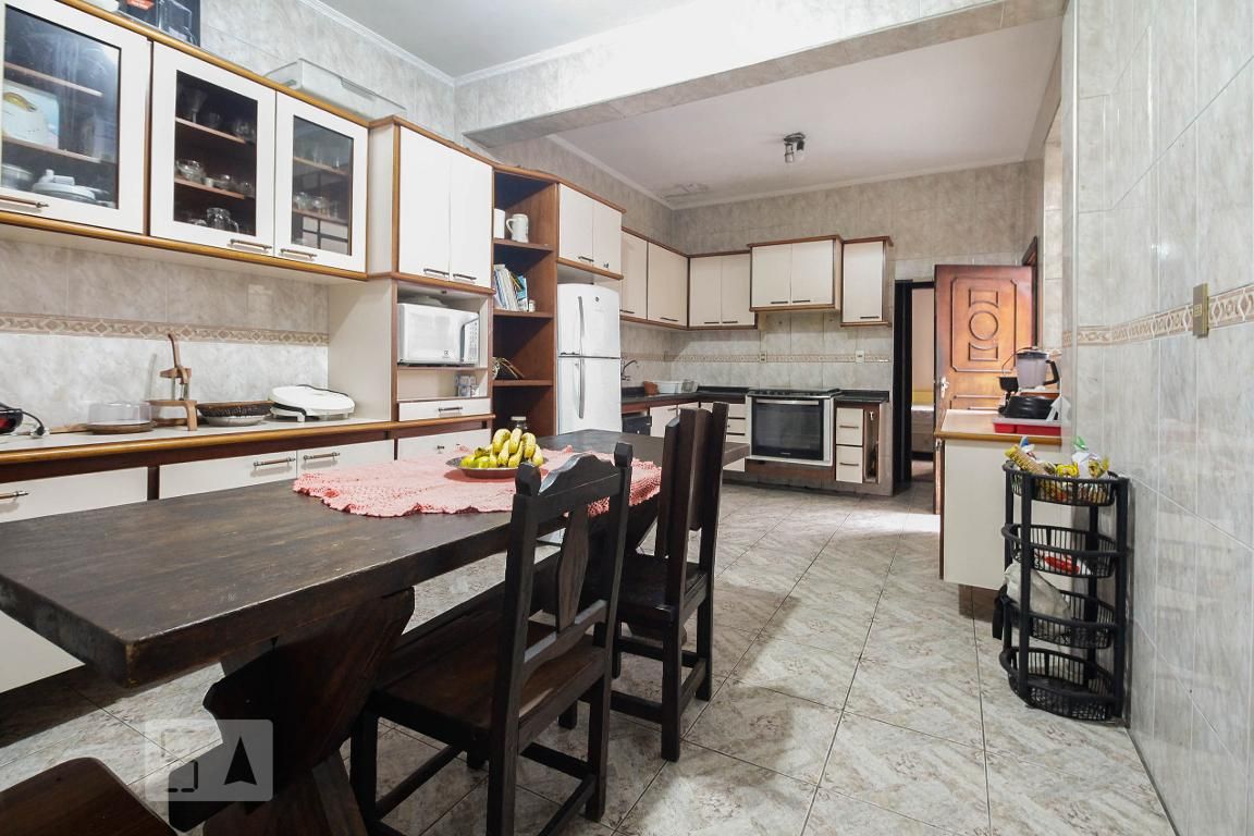 Casa, 4 quartos, 210 m² - Foto 24