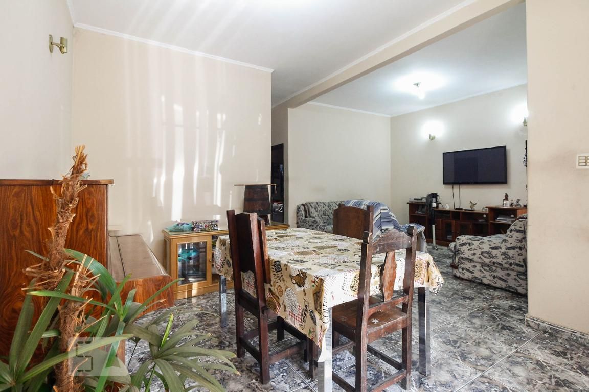 Casa, 4 quartos, 210 m² - Foto 1