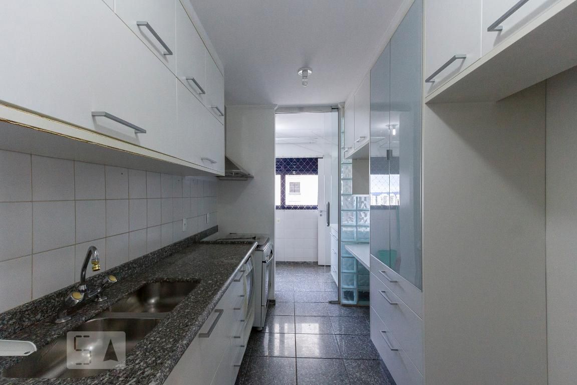 Apartamento à Venda - Mansões Santo Antônio, 3 Quartos,  250 m2 em , Campinas - sp | SoloBR