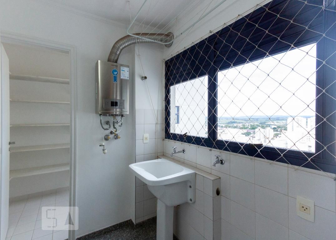 Apartamento à Venda - Mansões Santo Antônio, 3 Quartos,  250 m2 em , Campinas - sp | SoloBR