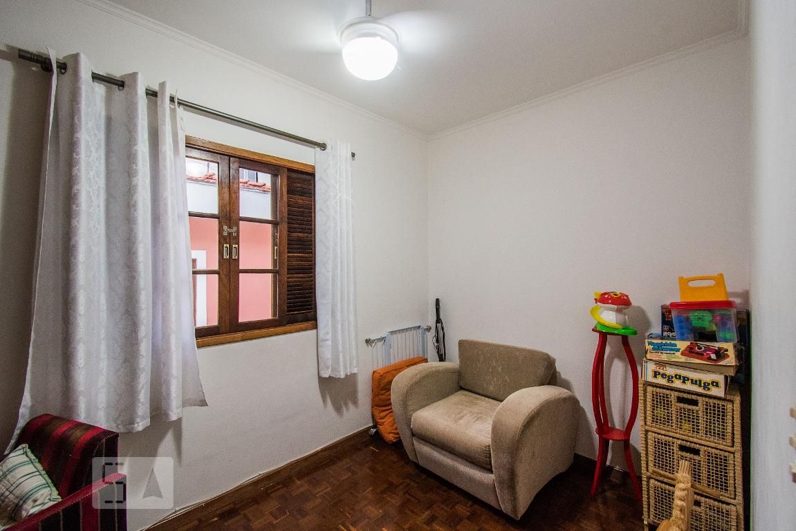 Casa, 3 quartos, 200 m² - Foto 11