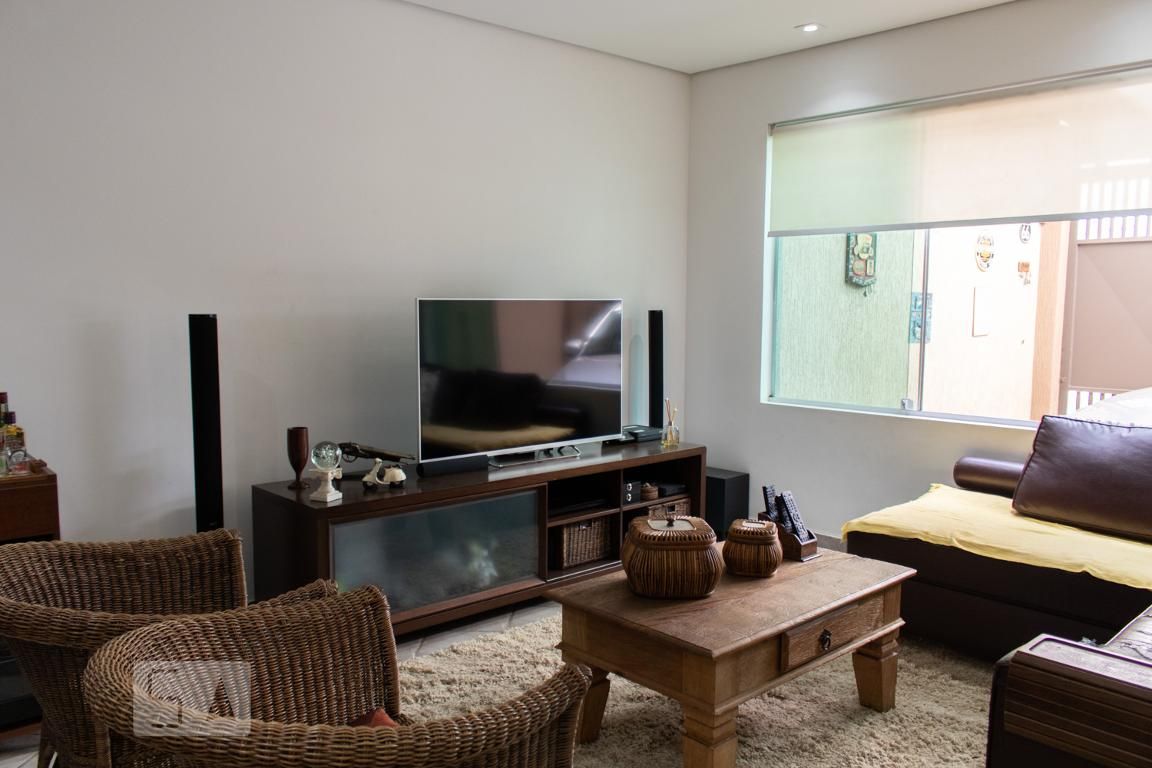 Casa, 3 quartos, 250 m² - Foto 2