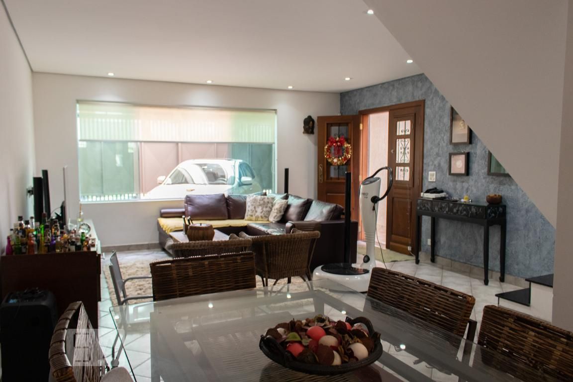 Casa, 3 quartos, 250 m² - Foto 1