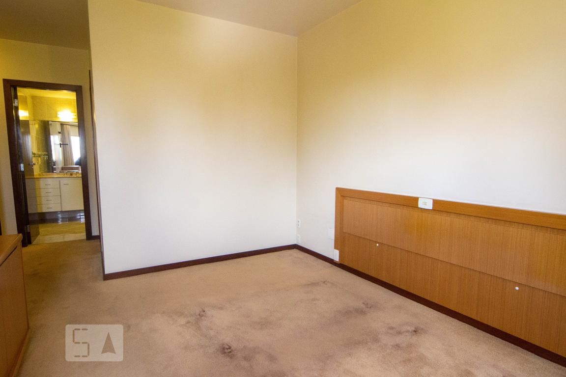 Apartamento, 4 quartos, 240 m² - Foto 33