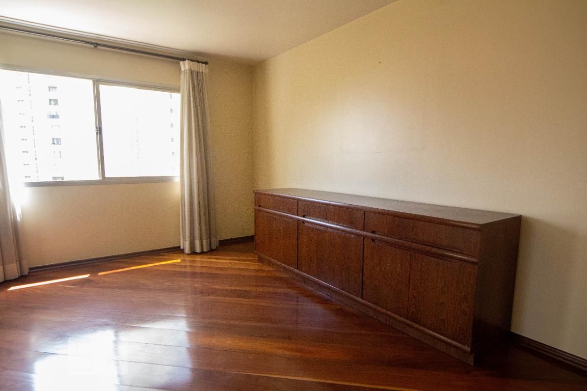 Apartamento, 4 quartos, 240 m² - Foto 11