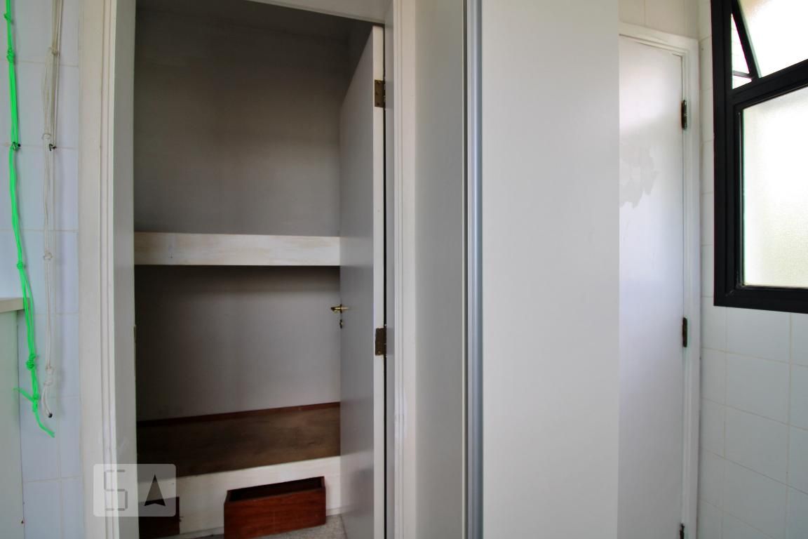Apartamento, 3 quartos, 240 m² - Foto 59