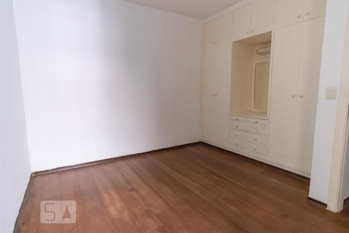 Casa à Venda - Cambuí, 3 Quartos,  213 m2 em , Campinas - sp | SoloBR