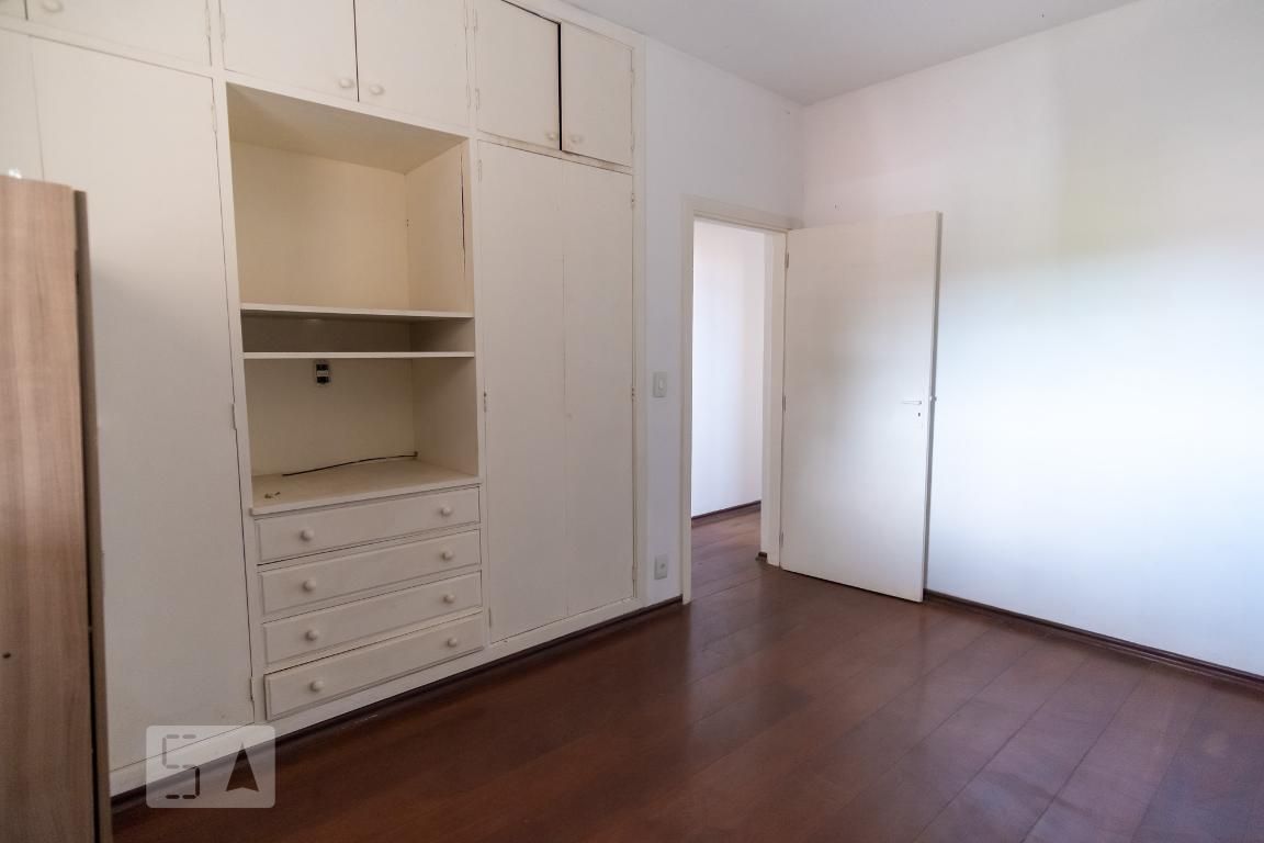 Casa à Venda - Cambuí, 3 Quartos,  213 m2 em , Campinas - sp | SoloBR