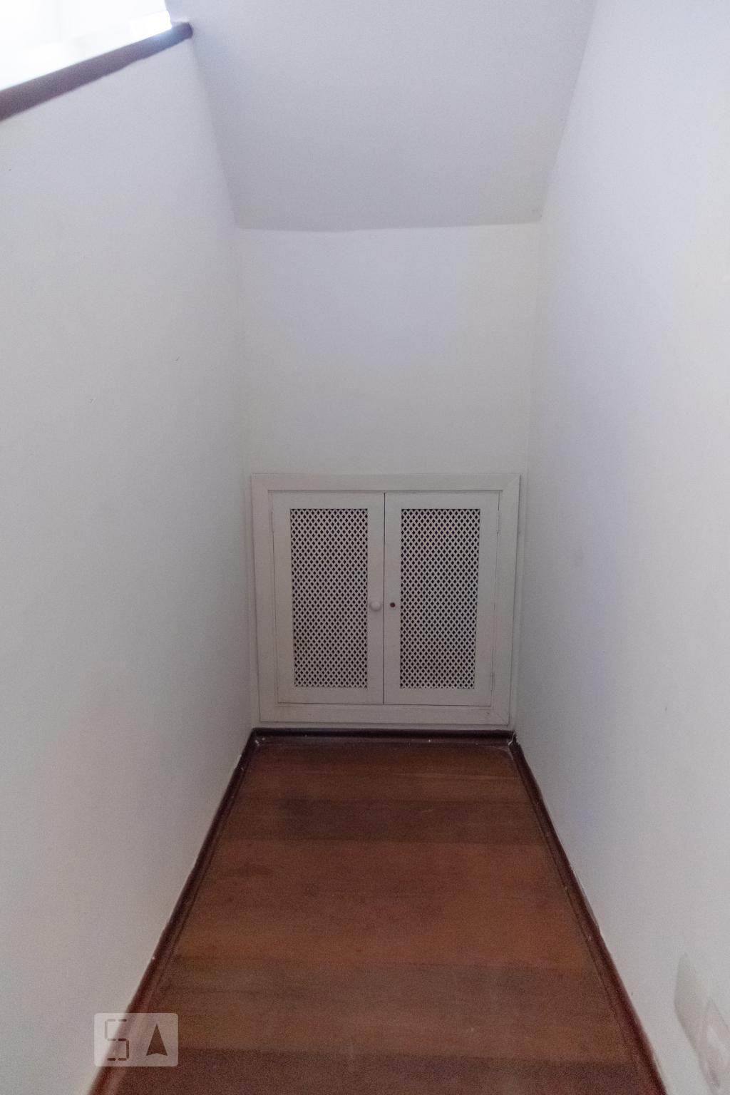 Casa à Venda - Cambuí, 3 Quartos,  213 m2 em , Campinas - sp | SoloBR