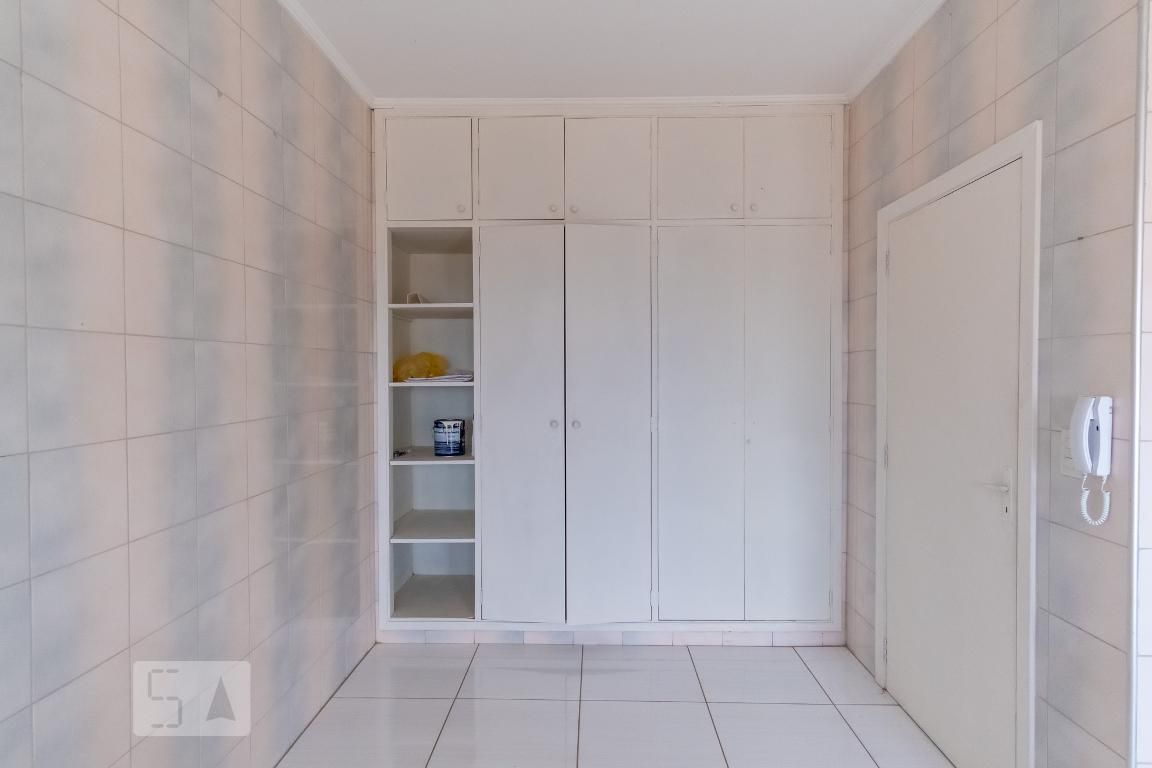Casa à Venda - Cambuí, 3 Quartos,  213 m2 em , Campinas - sp | SoloBR