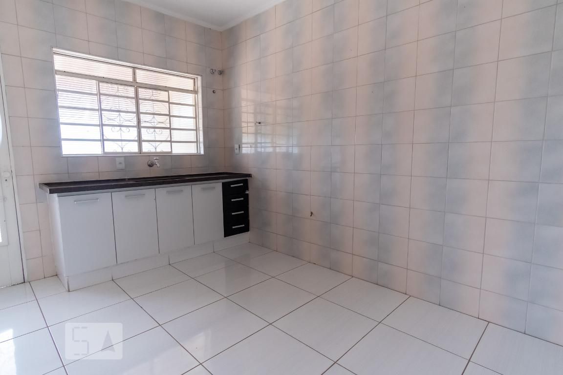 Casa à Venda - Cambuí, 3 Quartos,  213 m2 em , Campinas - sp | SoloBR